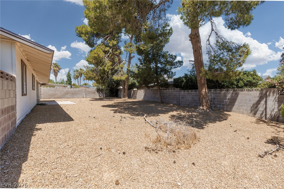 3958 Oakhill Avenue Las Vegas NV 89121