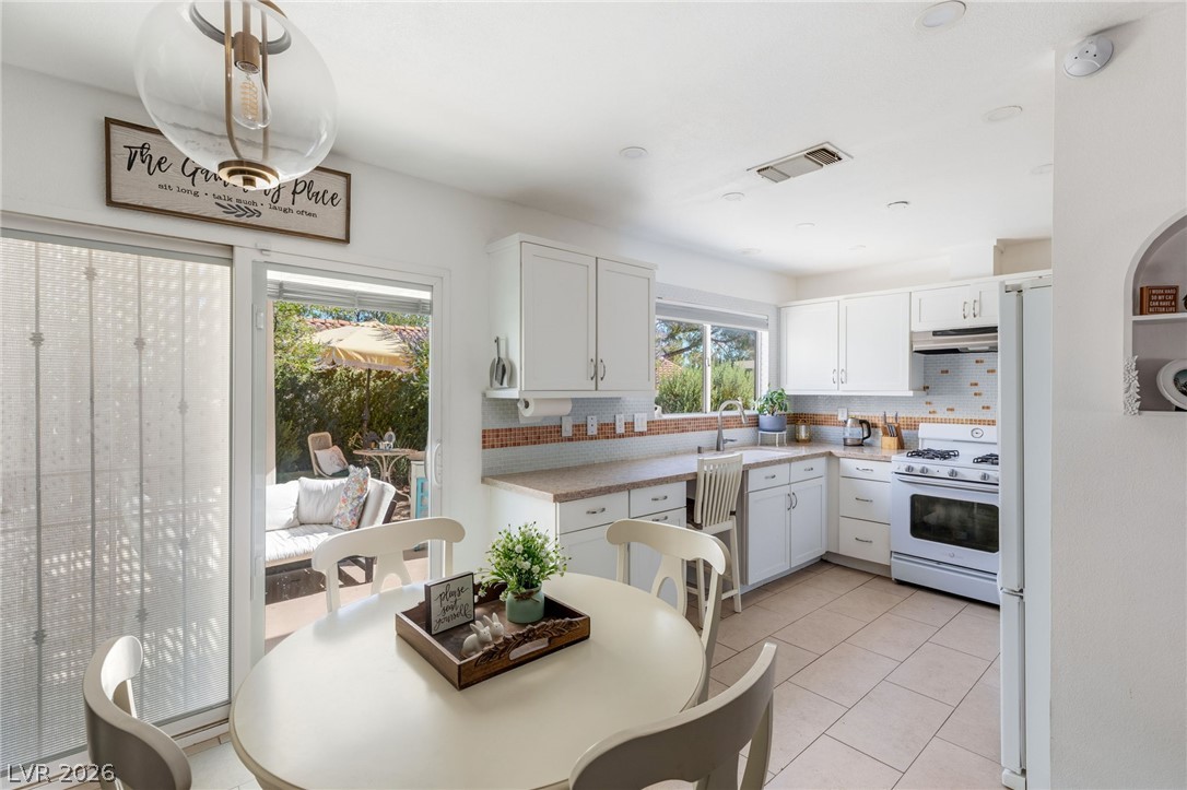 760 Thousand Oaks Drive Las Vegas NV 89123