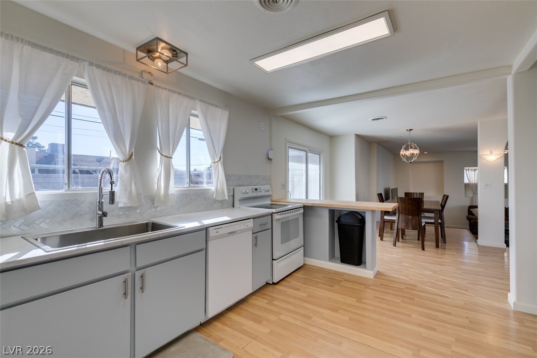 4411 East Boston Avenue Las Vegas NV 89104