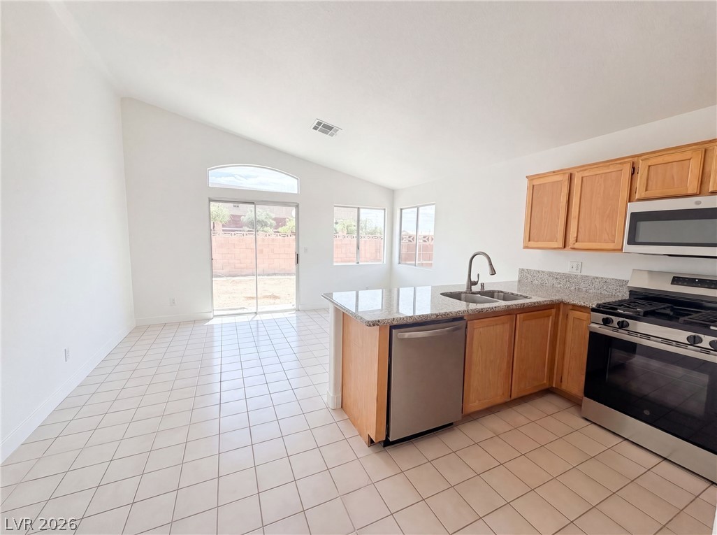 6547 Grand Oaks Drive Las Vegas NV 89156