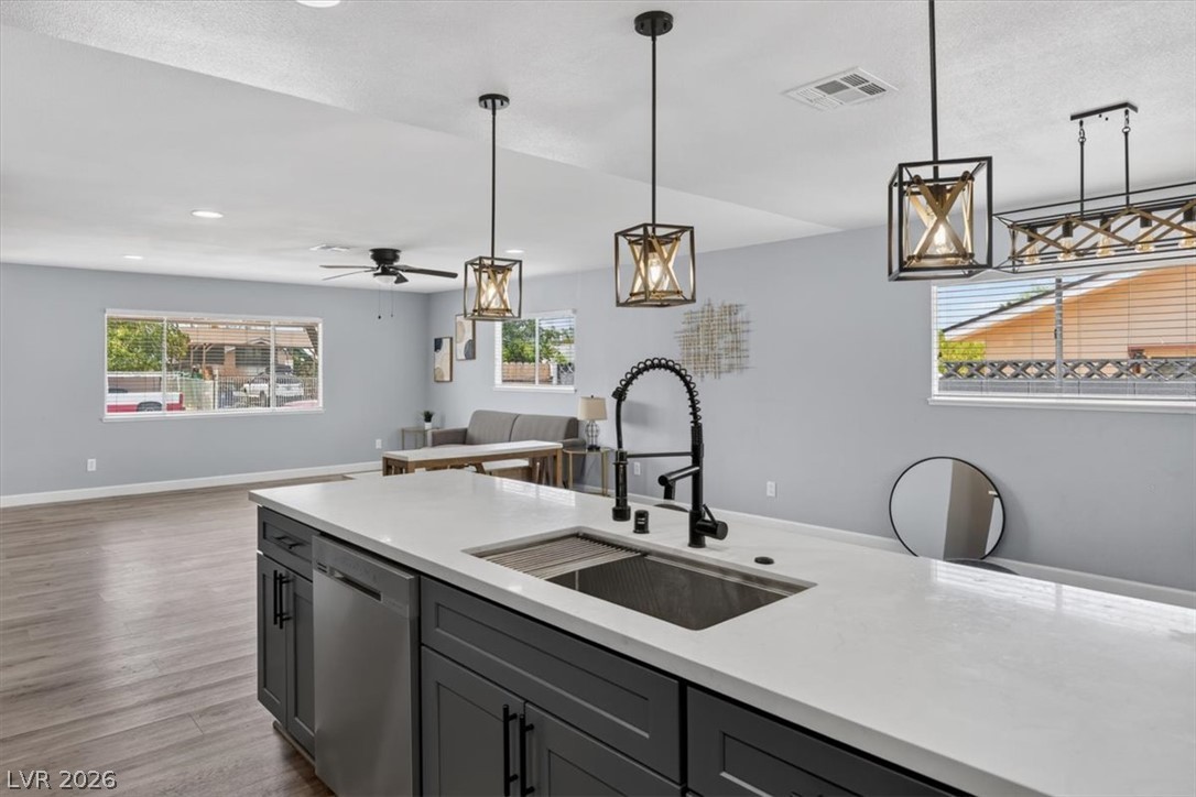 3210 Bluebird Street Las Vegas NV 89121