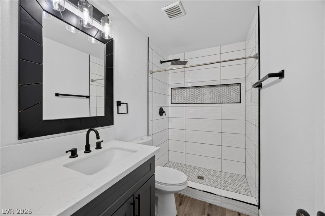 3210 Bluebird Street Las Vegas NV 89121