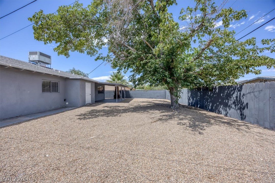 3210 Bluebird Street Las Vegas NV 89121