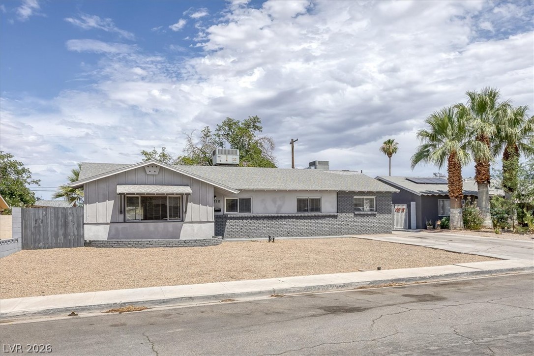 3210 Bluebird Street Las Vegas NV 89121