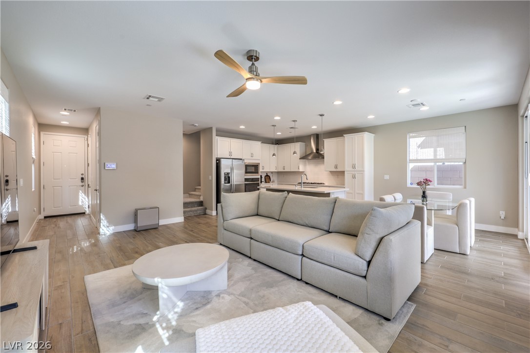 6591 Dove Point Place Las Vegas NV 89130