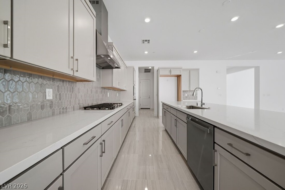 374 Tigullio Avenue Henderson NV 89011