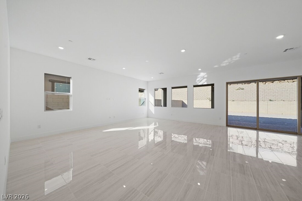 374 Tigullio Avenue Henderson NV 89011