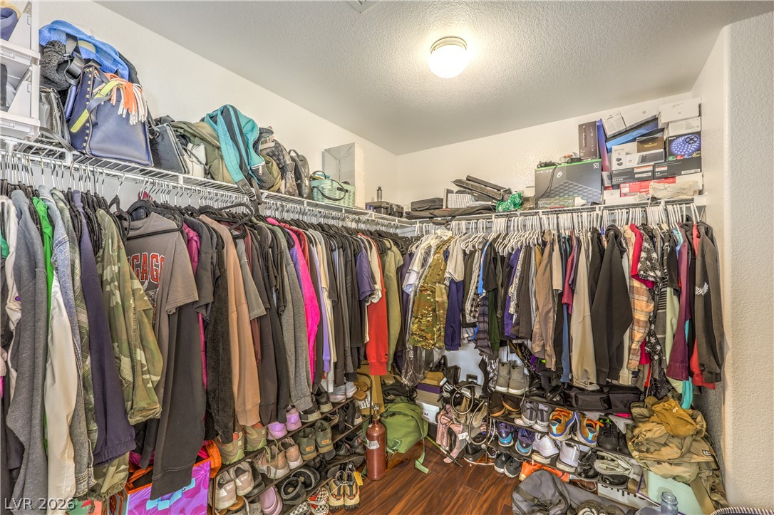 5528 Raven Creek Avenue Las Vegas NV 89130