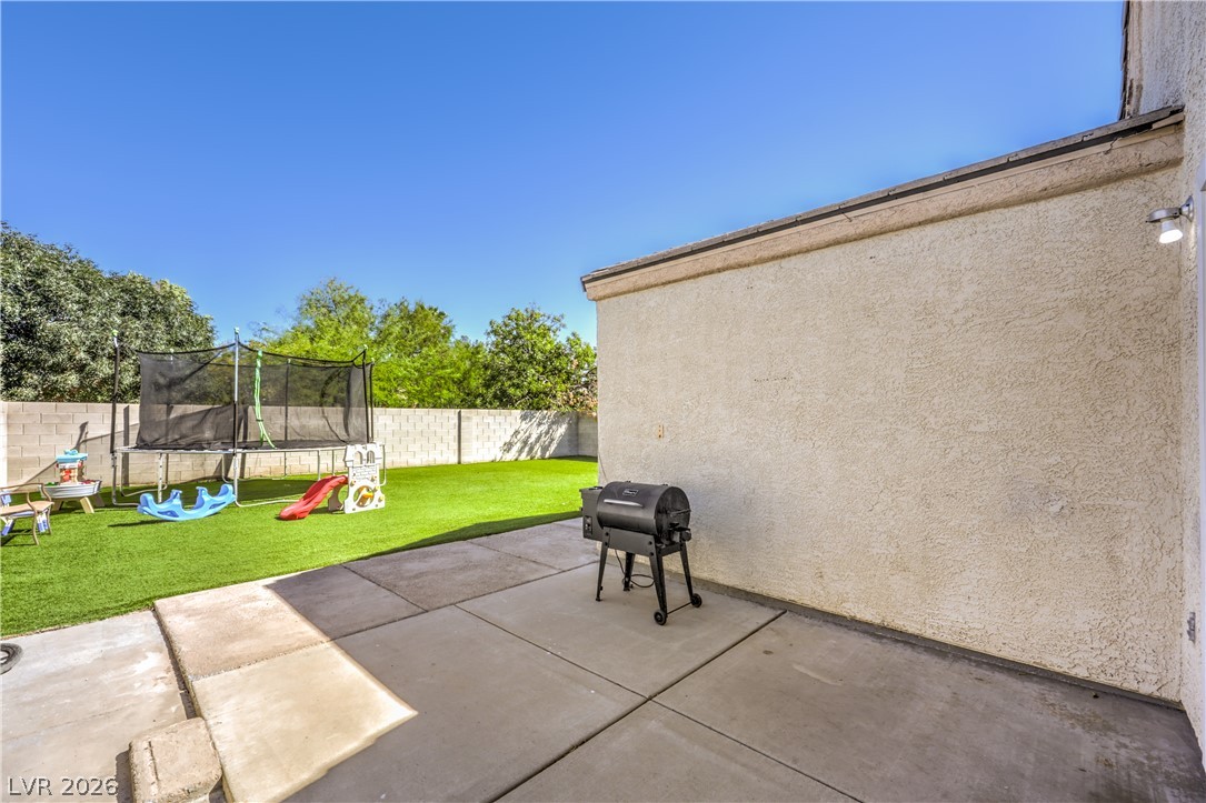 5528 Raven Creek Avenue Las Vegas NV 89130