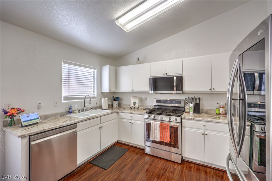 5528 Raven Creek Avenue Las Vegas NV 89130