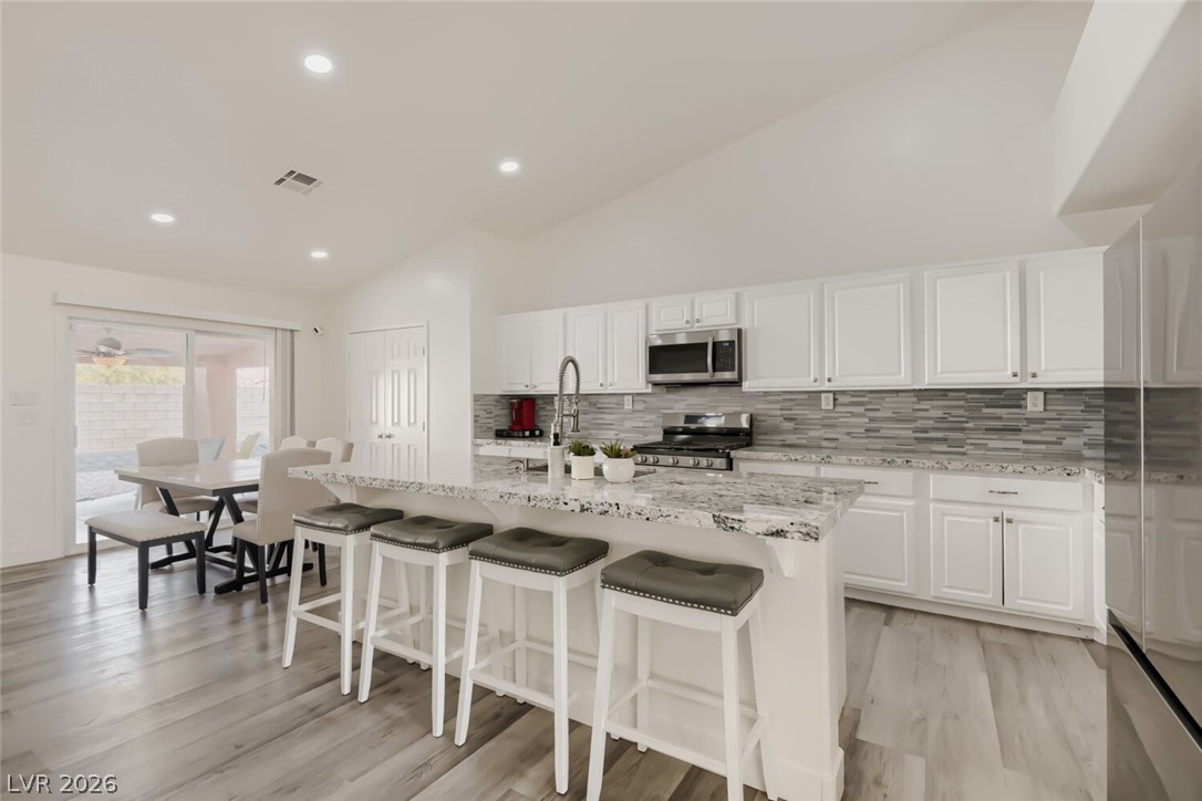 6324 Black Oaks Street North Las Vegas NV 89031