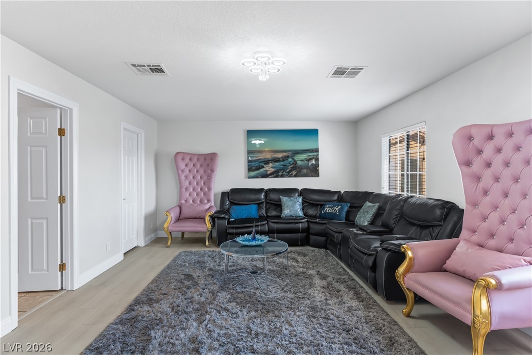 3573 Pinnate Drive Las Vegas NV 89147
