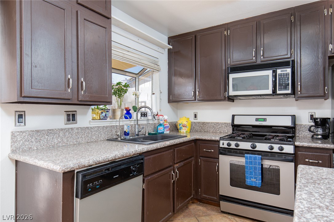 6705 Waterville Circle Las Vegas NV 89107
