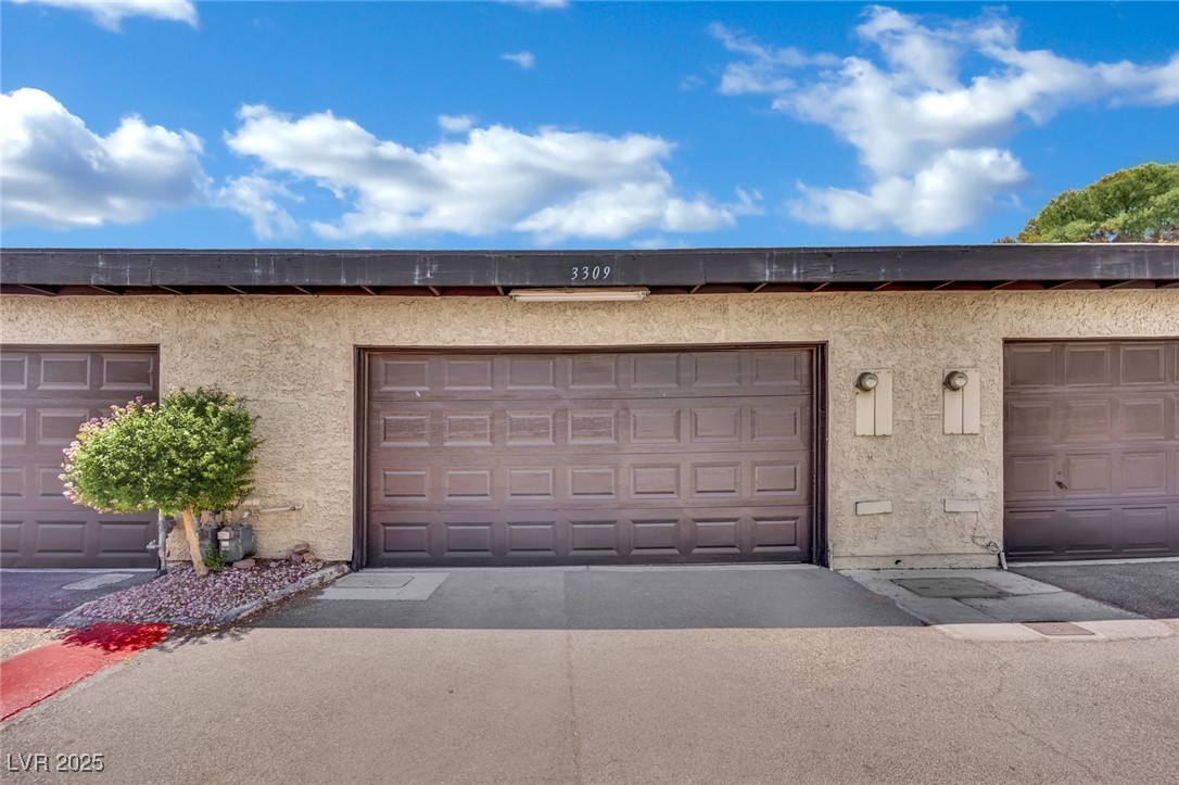 3309 China Drive Las Vegas NV 89121