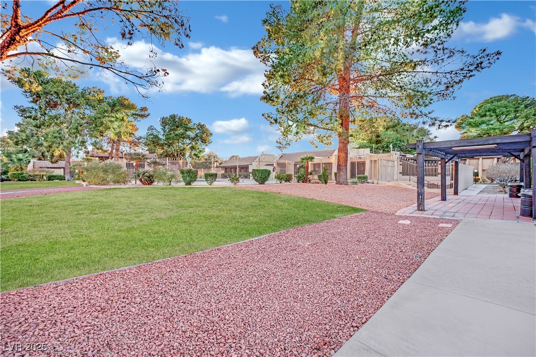 3309 China Drive Las Vegas NV 89121