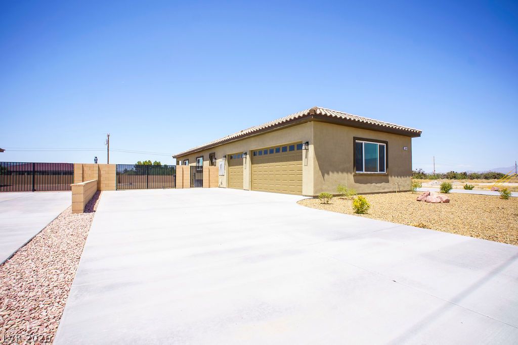 1840 Old West Avenue Pahrump NV 89048