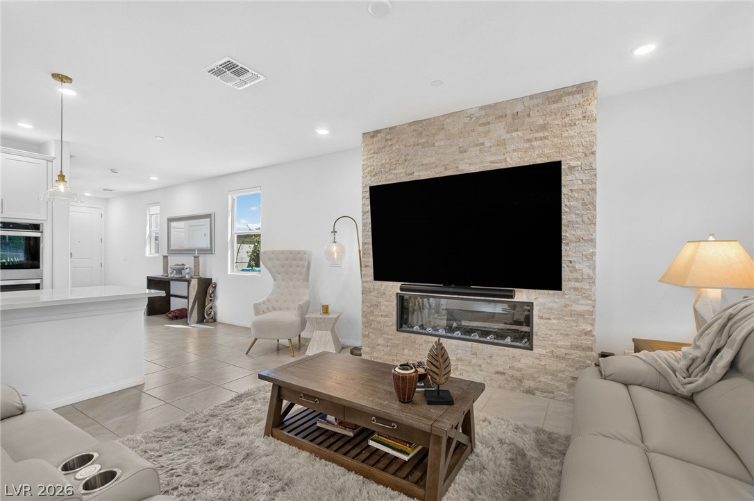 1583 Pacific Baza Street Las Vegas NV 89138
