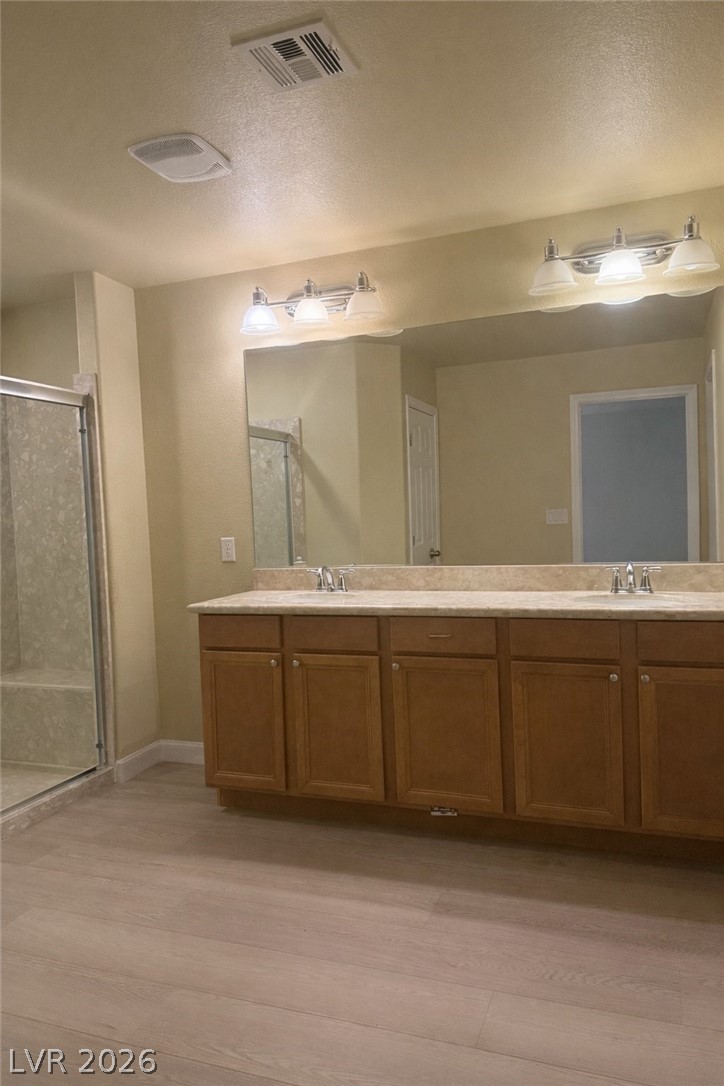 5224 Ledgewood Creek Avenue Las Vegas NV 89141