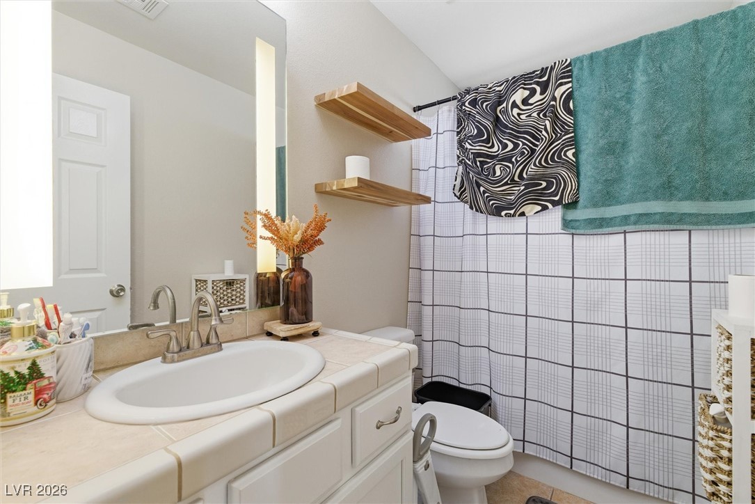 581 West Leslie Street Pahrump NV 89060