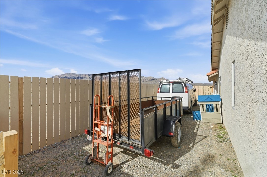 581 West Leslie Street Pahrump NV 89060