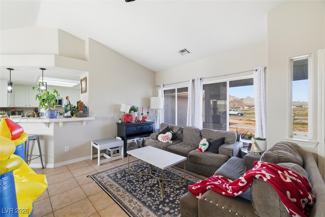 581 West Leslie Street Pahrump NV 89060