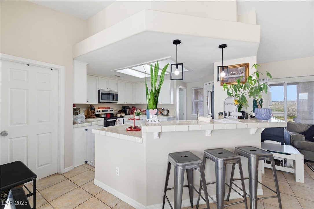 581 West Leslie Street Pahrump NV 89060