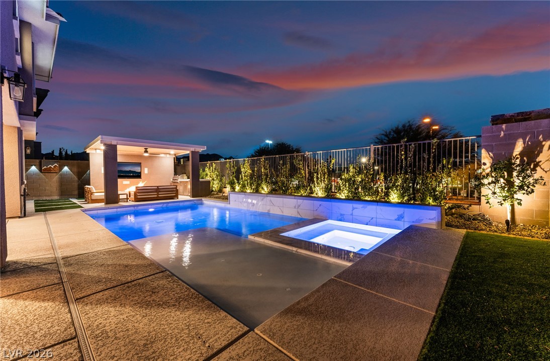 12424 Point Sierra Street Las Vegas NV 89138