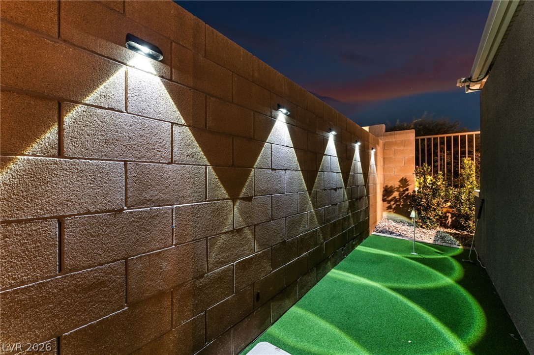 12424 Point Sierra Street Las Vegas NV 89138
