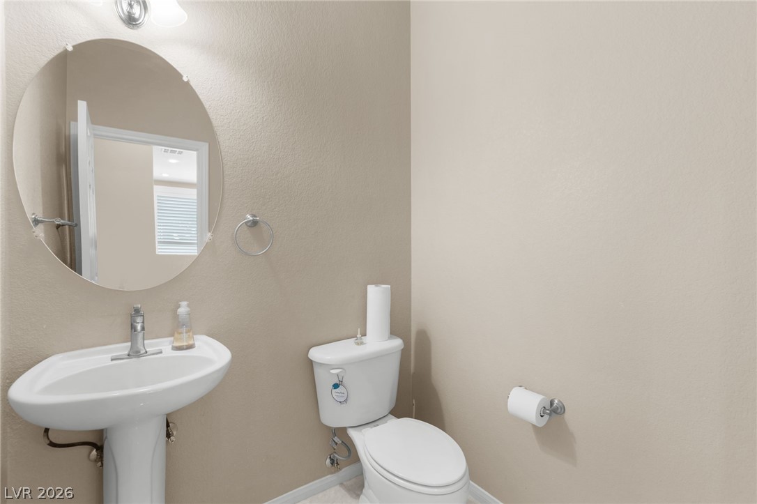 319 Fox Lake Avenue Las Vegas NV 89148