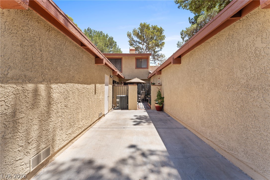 2402 Pickwick Drive Henderson NV 89014