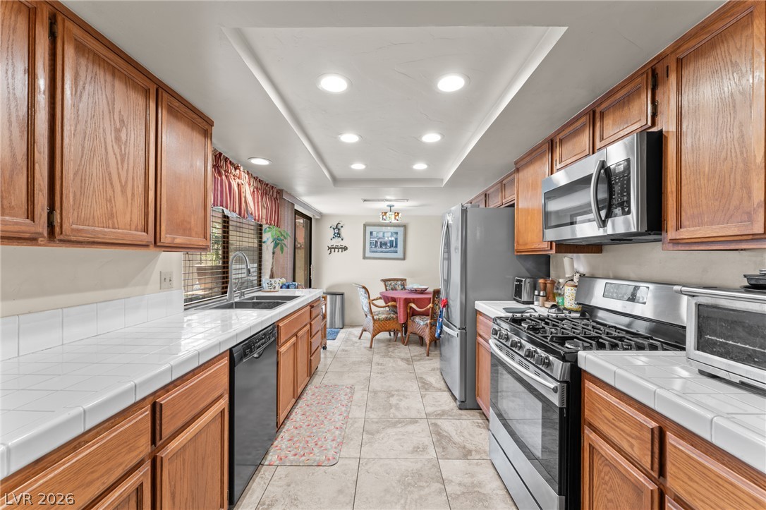 2402 Pickwick Drive Henderson NV 89014