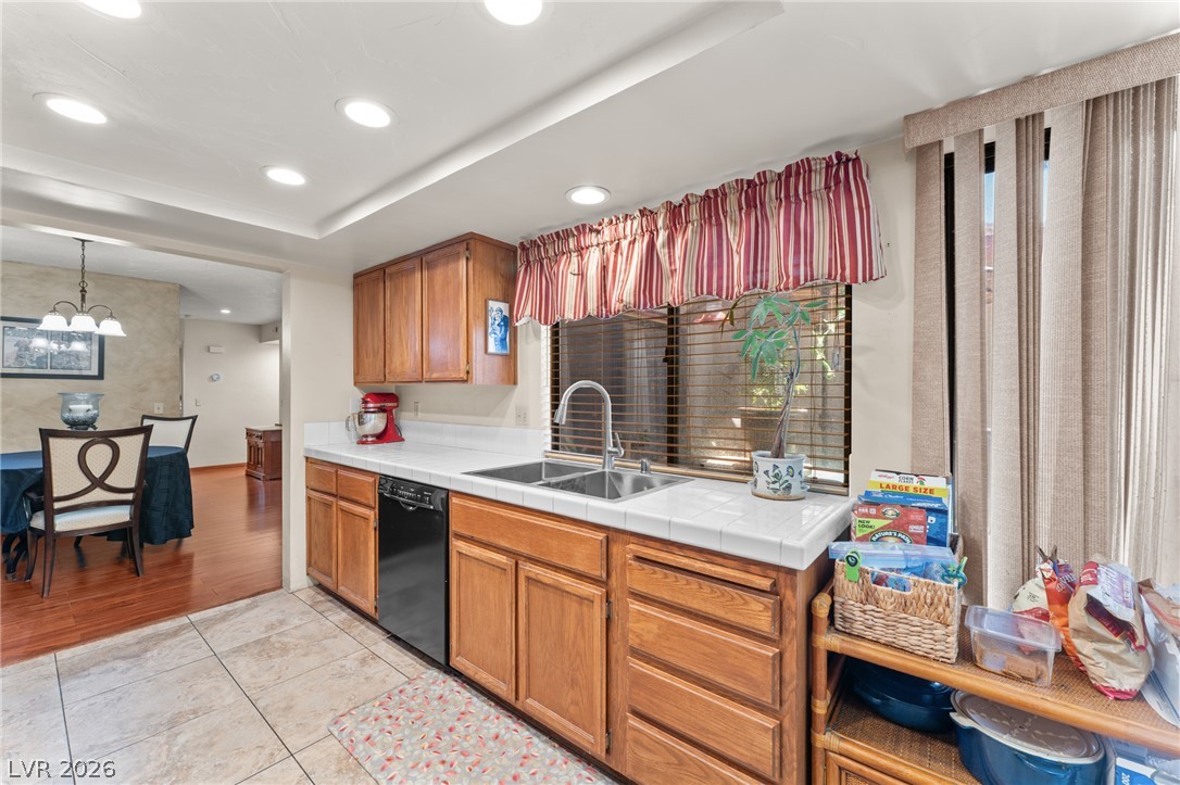 2402 Pickwick Drive Henderson NV 89014