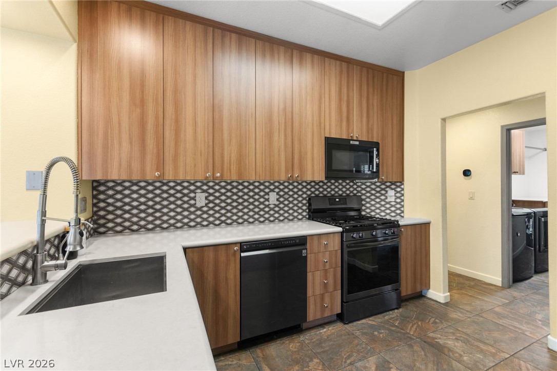 9901 Woodhouse Drive Las Vegas NV 89134