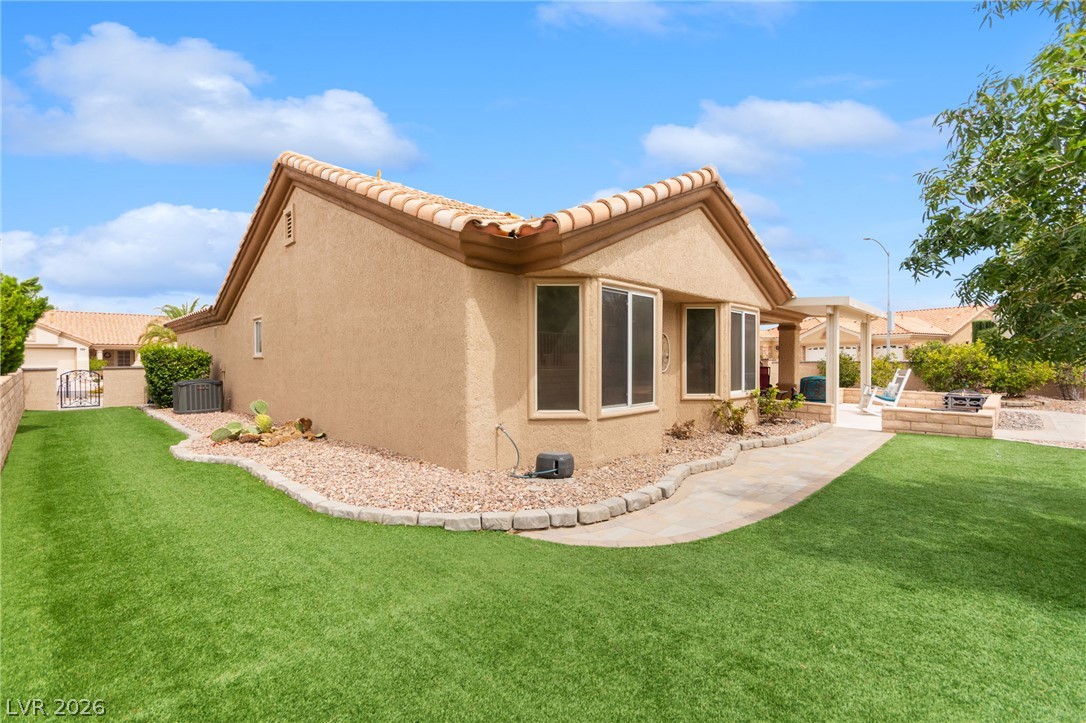 9901 Woodhouse Drive Las Vegas NV 89134