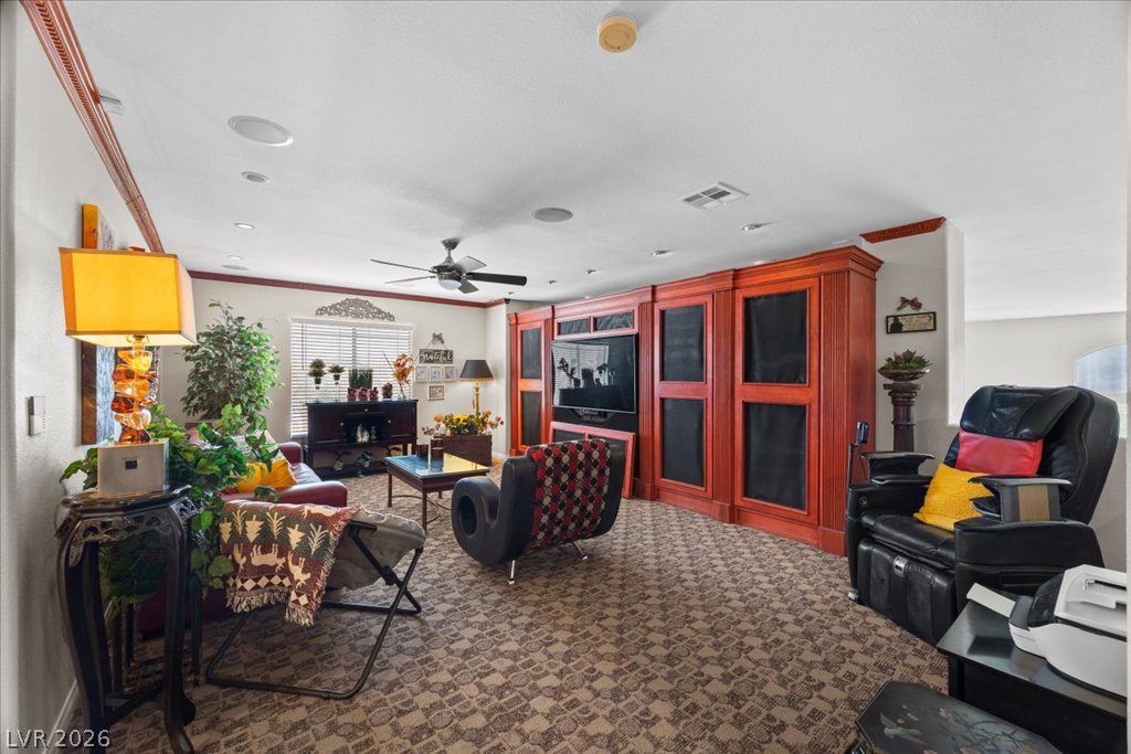 6681 Blue Sapphire Avenue Las Vegas NV 89110