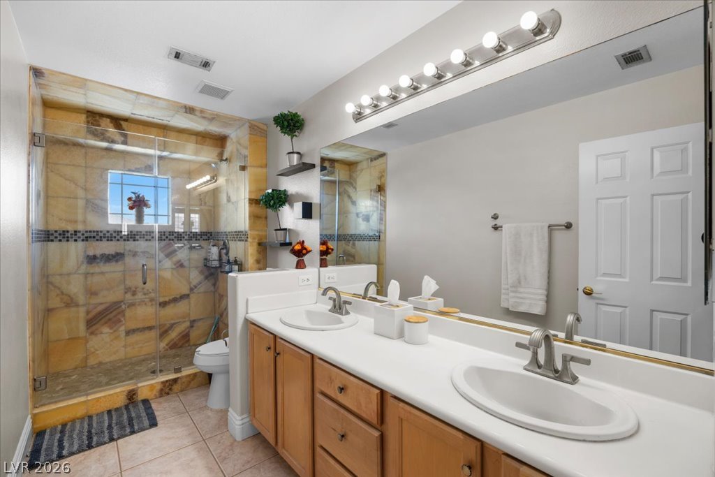 6681 Blue Sapphire Avenue Las Vegas NV 89110