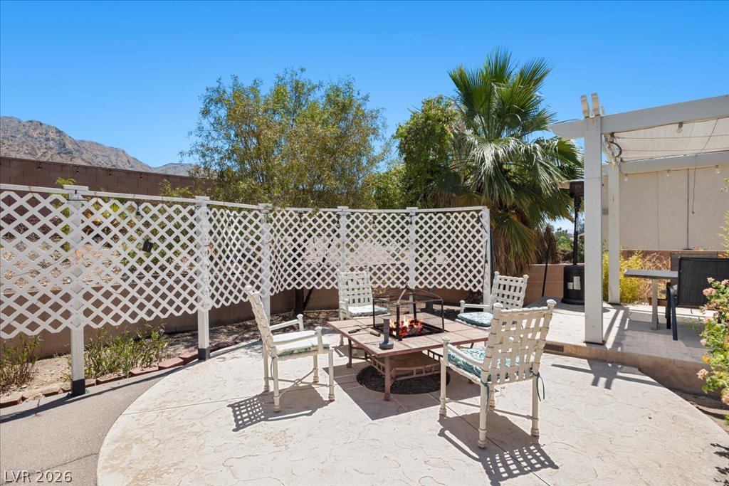 6681 Blue Sapphire Avenue Las Vegas NV 89110