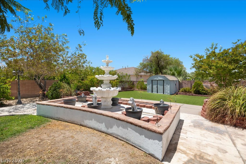 6681 Blue Sapphire Avenue Las Vegas NV 89110