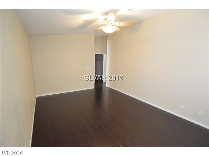 7518 Luna Del Rey Street Las Vegas NV 89123