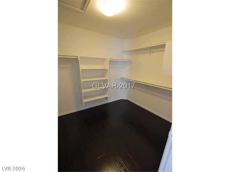 7518 Luna Del Rey Street Las Vegas NV 89123