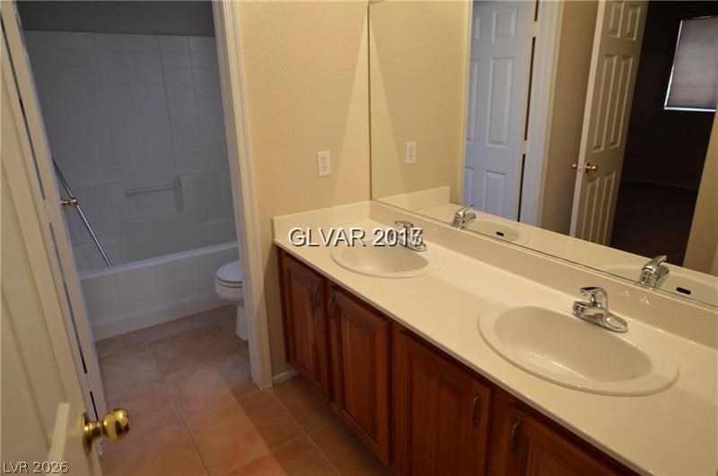 7518 Luna Del Rey Street Las Vegas NV 89123