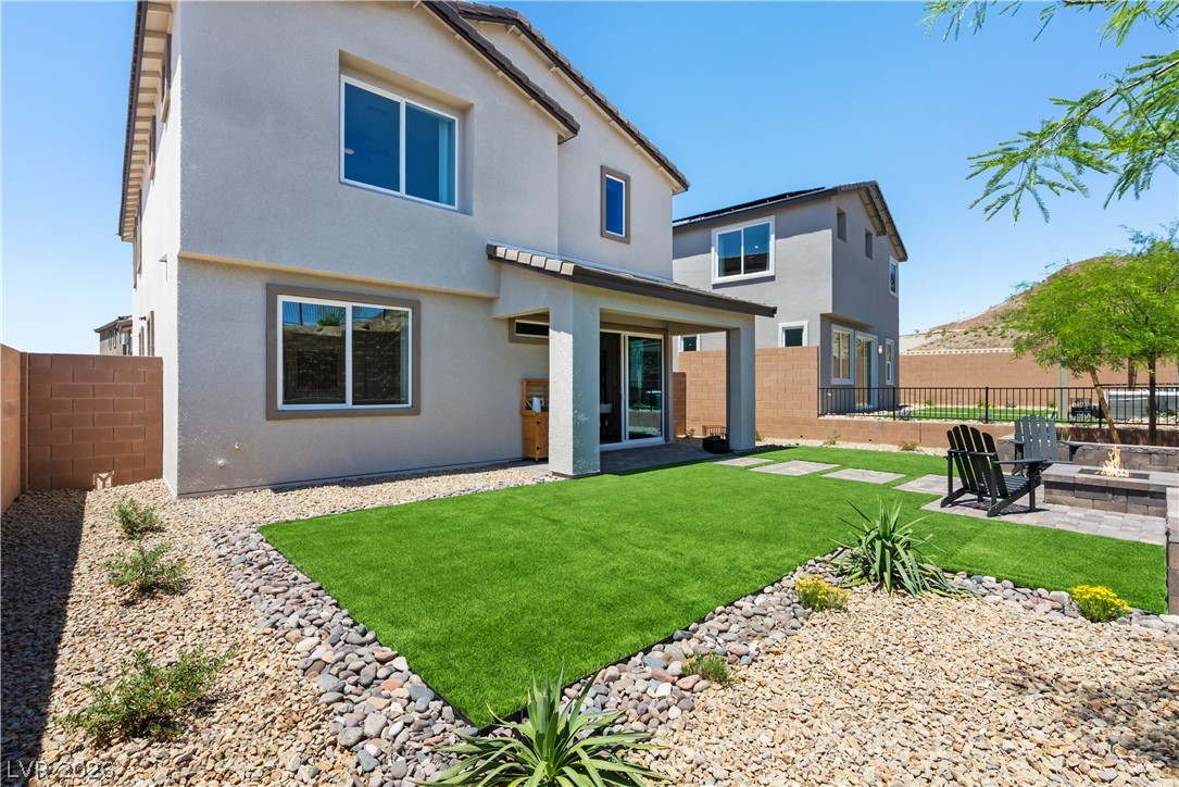 2579 Regency Cove Court Las Vegas NV 89121