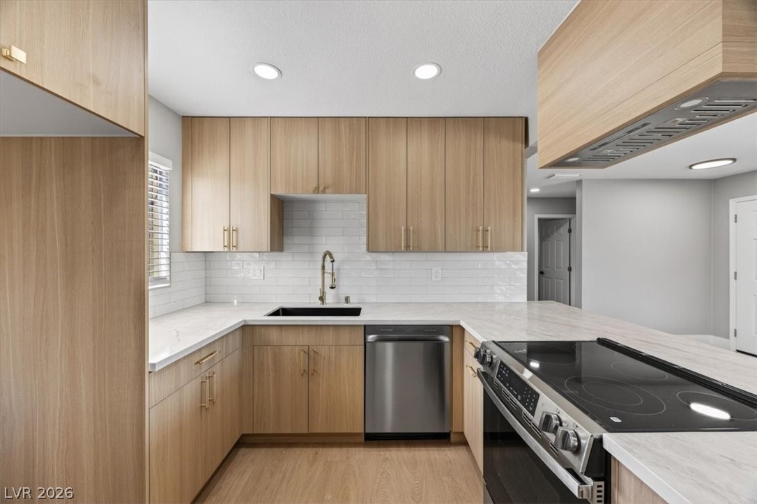 32 Mallory Street Henderson NV 89015
