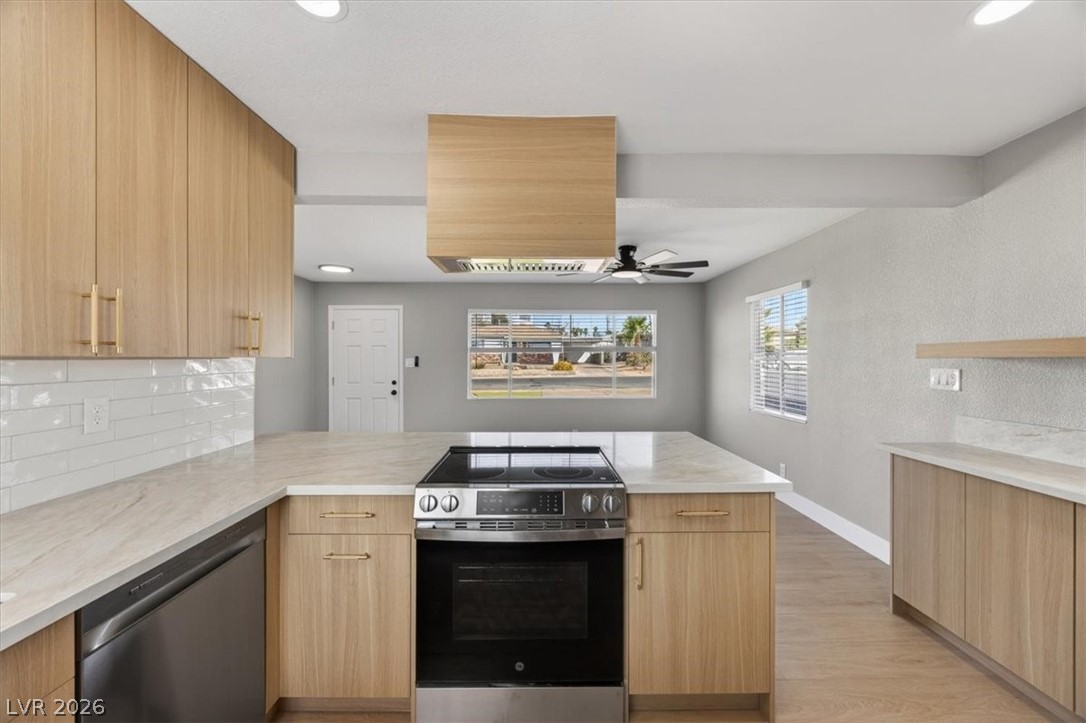 32 Mallory Street Henderson NV 89015