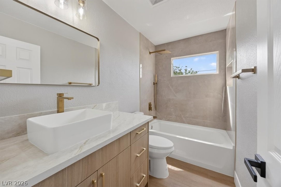 32 Mallory Street Henderson NV 89015