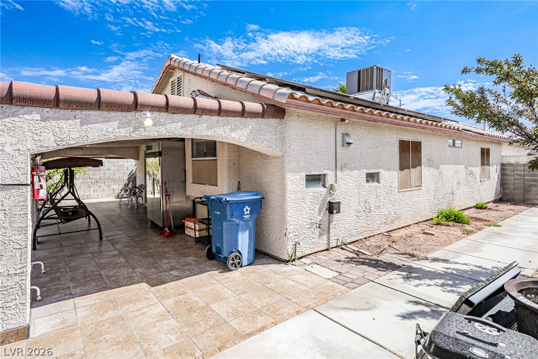 5519 Night Swim Lane Las Vegas NV 89113