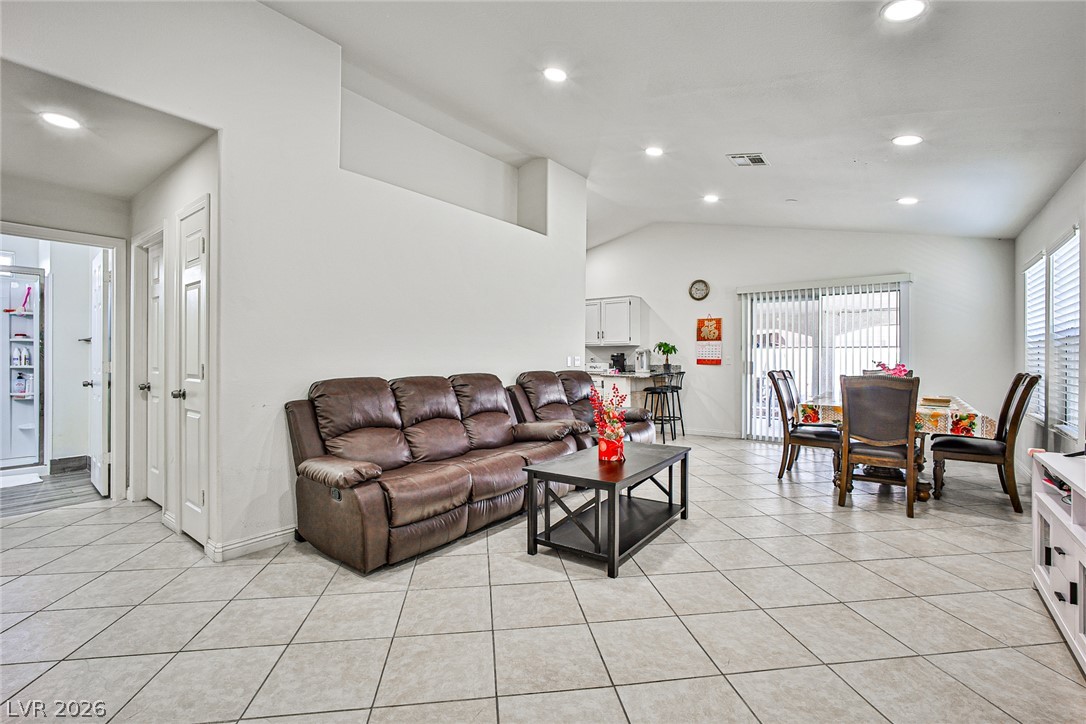 5519 Night Swim Lane Las Vegas NV 89113