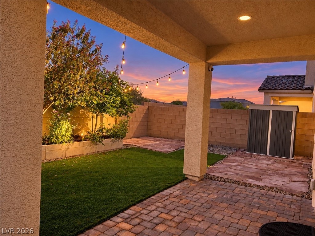142 Antimony Avenue Las Vegas NV 89183