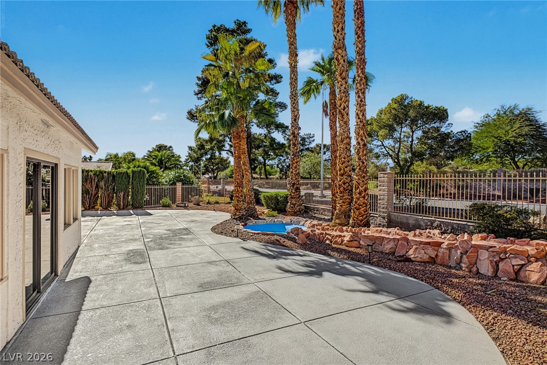 5305 Braemar Drive Las Vegas NV 89130
