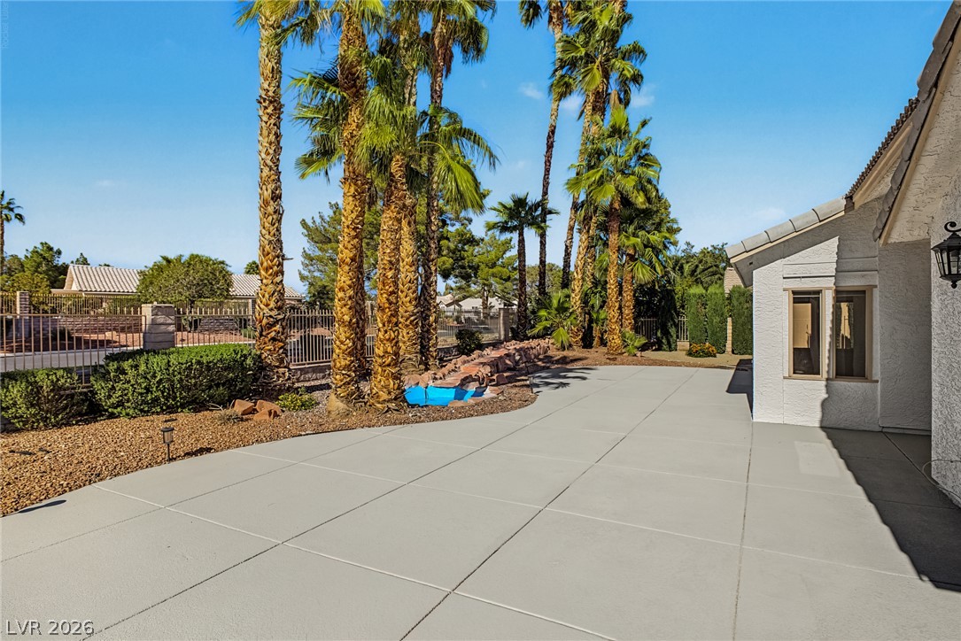 5305 Braemar Drive Las Vegas NV 89130